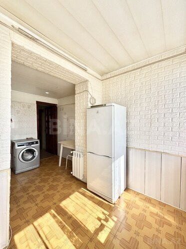 2 otaqlı köhnə tikili - İnşaatçılar m. - 60 m² (12)