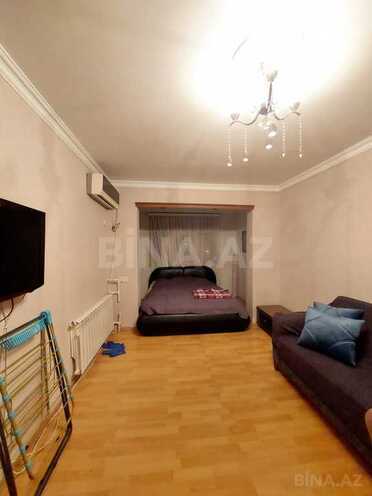 1 otaqlı köhnə tikili - Neftçilər m. - 31 m² (1)
