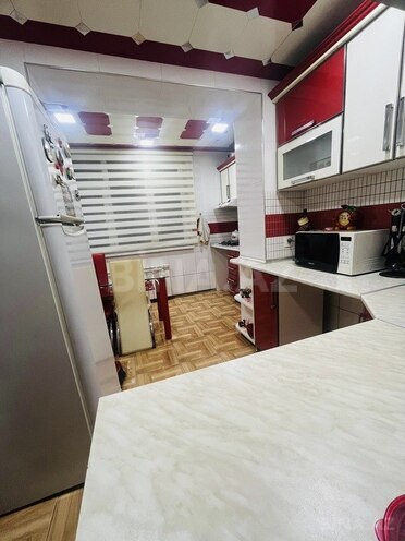 3 otaqlı köhnə tikili - İnşaatçılar m. - 70 m² (8)