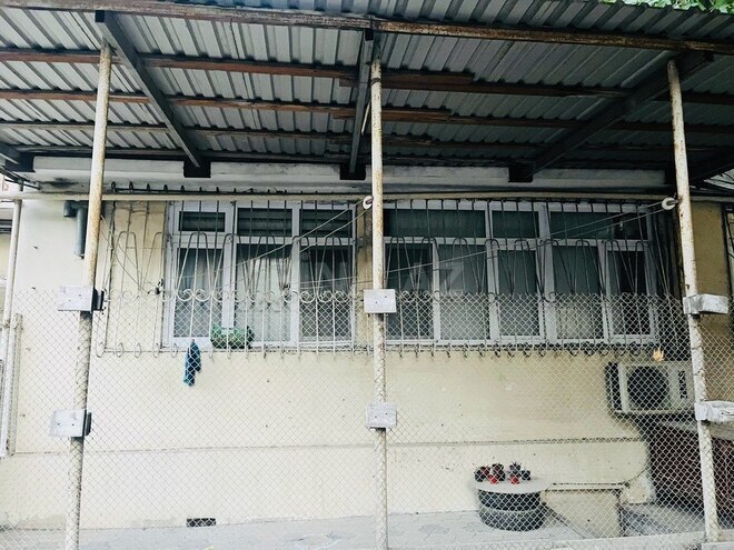 3 otaqlı köhnə tikili - İnşaatçılar m. - 70 m² (12)