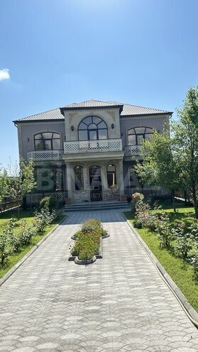 6 otaqlı həyət evi/bağ evi - Zaqatala - 336 m² (2)