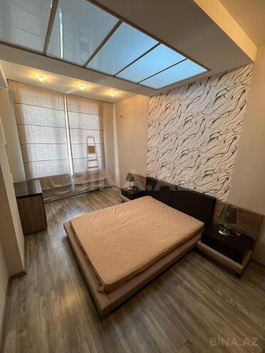 4 otaqlı yeni tikili - Nizami m. - 205 m² (8)