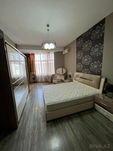 4 otaqlı yeni tikili - Nizami m. - 205 m² (11)