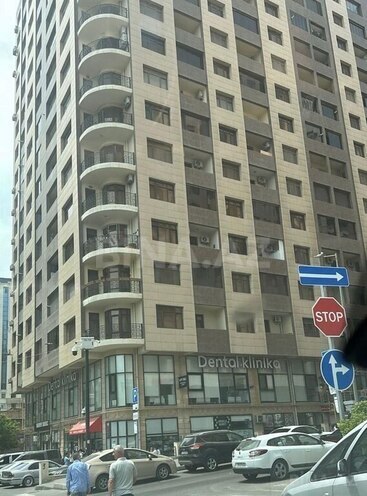 3 otaqlı yeni tikili - 28 May m. - 154 m² (1)