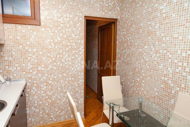 4 otaqlı köhnə tikili - İçəri Şəhər m. - 85 m² (21)