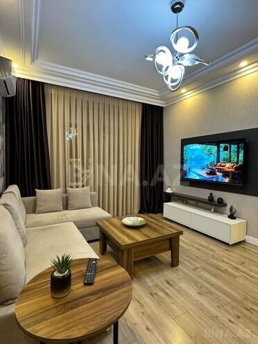 3 otaqlı yeni tikili - 8 Noyabr m. - 99 m² (1)