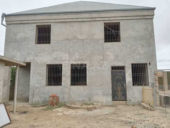 7 otaqlı həyət evi/bağ evi - Yeni Suraxanı q. - 300 m² (2)