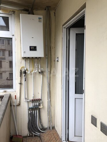 3 otaqlı köhnə tikili - Gənclik m. - 65 m² (14)