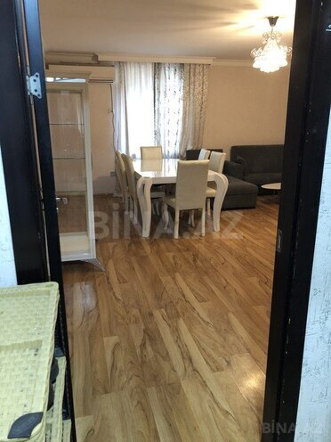 3 otaqlı köhnə tikili - Gənclik m. - 65 m² (2)