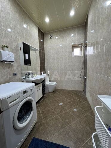 10 otaqlı həyət evi/bağ evi - Novxanı q. - 280 m² (20)