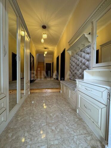 10 otaqlı həyət evi/bağ evi - Novxanı q. - 280 m² (3)