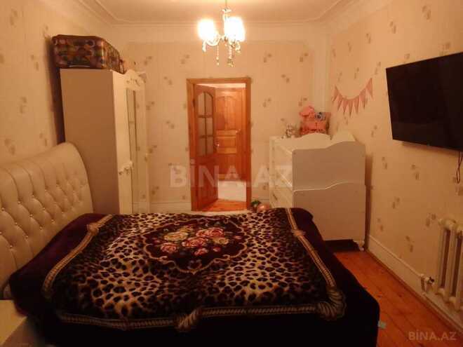 2 otaqlı köhnə tikili - 8-ci mikrorayon q. - 60 m² (4)