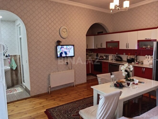 6 otaqlı həyət evi/bağ evi - Gəncə - 286 m² (6)