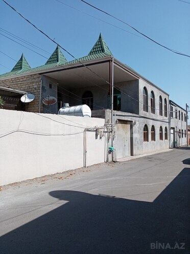 6 otaqlı həyət evi/bağ evi - Gəncə - 286 m² (1)