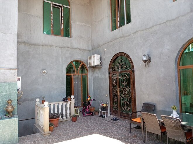 6 otaqlı həyət evi/bağ evi - Gəncə - 286 m² (3)
