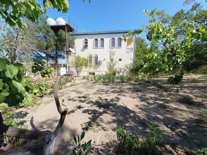 6 otaqlı həyət evi/bağ evi - Görədil q. - 216 m² (4)