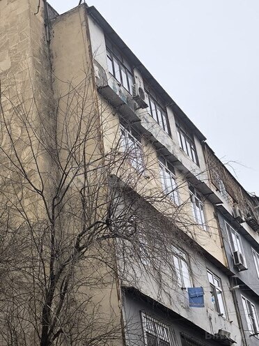 2 otaqlı köhnə tikili - 8-ci kilometr q. - 50 m² (1)