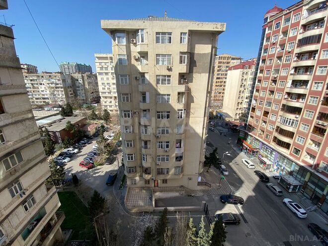1 otaqlı köhnə tikili - 8-ci mikrorayon q. - 50 m² (6)