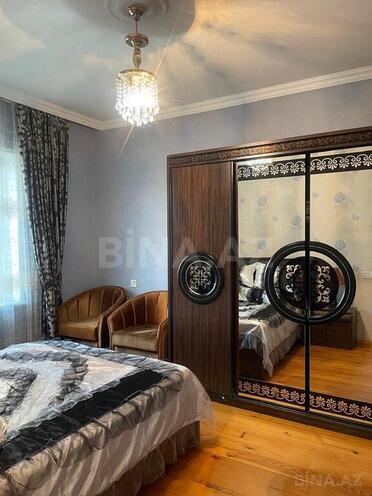 5 otaqlı həyət evi/bağ evi - Binəqədi q. - 200 m² (18)