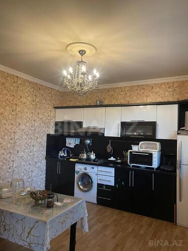 5 otaqlı həyət evi/bağ evi - Binəqədi q. - 200 m² (2)