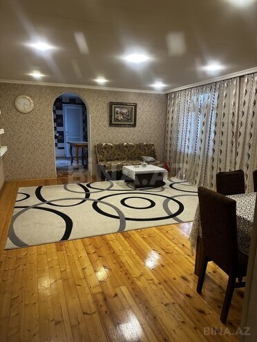 3 otaqlı həyət evi/bağ evi - Qaraçuxur q. - 100 m² (1)