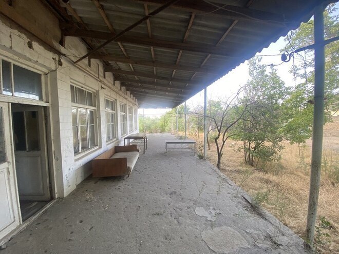 3 otaqlı həyət evi/bağ evi - Şüvəlan q. - 140 m² (4)
