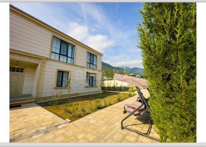 6 otaqlı həyət evi/bağ evi - Qəbələ - 280 m² (2)