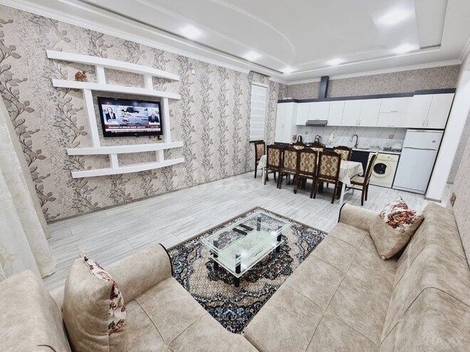 5 otaqlı həyət evi/bağ evi - Qəbələ - 200 m² (6)