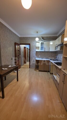 2 otaqlı köhnə tikili - Bakıxanov q. - 65 m² (2)