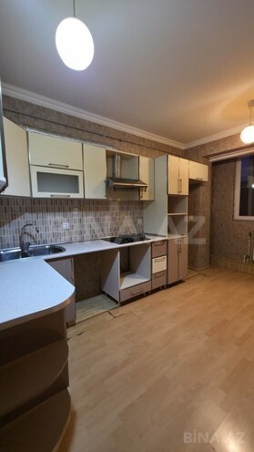 2 otaqlı köhnə tikili - Bakıxanov q. - 65 m² (8)
