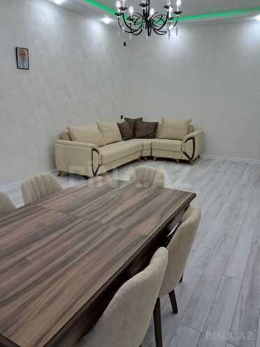 3 otaqlı həyət evi/bağ evi - Şüvəlan q. - 250 m² (11)