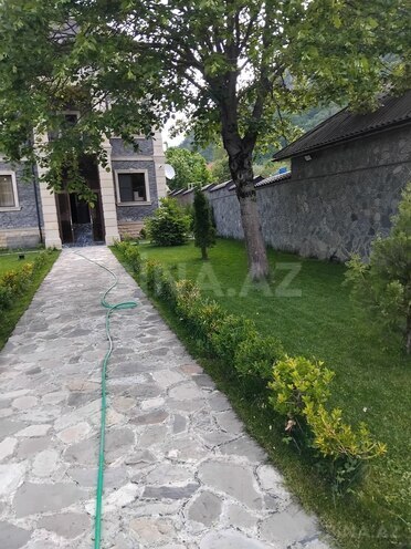 7 otaqlı həyət evi/bağ evi - Qax - 160 m² (2)