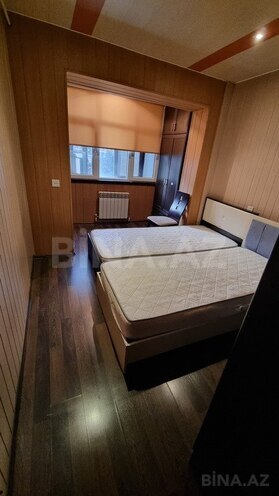 3 otaqlı köhnə tikili - Azadlıq Prospekti m. - 57 m² (9)