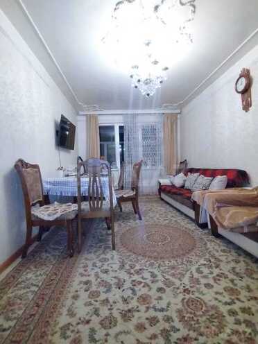 3 otaqlı köhnə tikili - Binə q. - 80 m² (1)