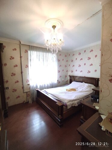 3 otaqlı köhnə tikili - Bakıxanov q. - 50 m² (8)