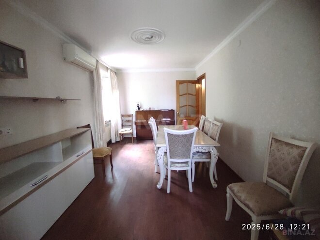 3 otaqlı köhnə tikili - Bakıxanov q. - 50 m² (4)