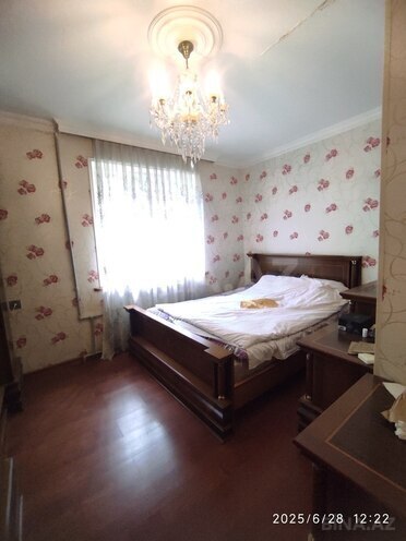 3 otaqlı köhnə tikili - Bakıxanov q. - 50 m² (12)