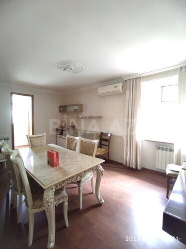 3 otaqlı köhnə tikili - Bakıxanov q. - 50 m² (10)