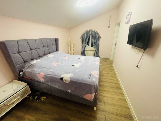 6 otaqlı həyət evi/bağ evi - Şüvəlan q. - 350 m² (25)