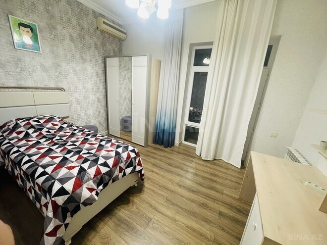 6 otaqlı həyət evi/bağ evi - Şüvəlan q. - 350 m² (22)