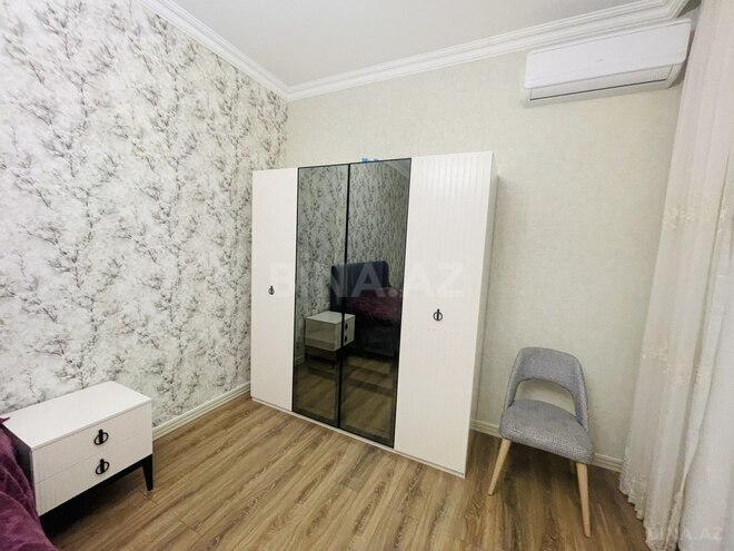 6 otaqlı həyət evi/bağ evi - Şüvəlan q. - 350 m² (21)