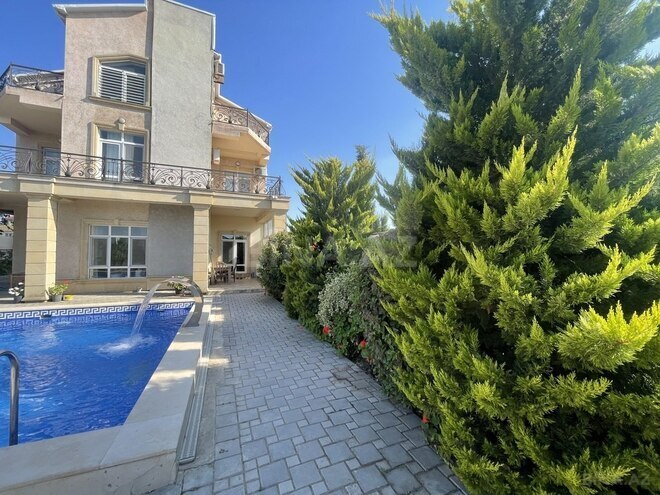 6 otaqlı həyət evi/bağ evi - Şüvəlan q. - 350 m² (9)