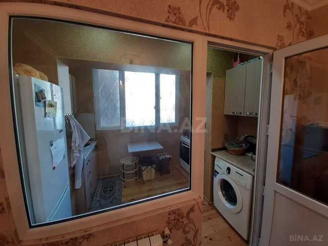 2 otaqlı köhnə tikili - 8-ci mikrorayon q. - 45 m² (10)