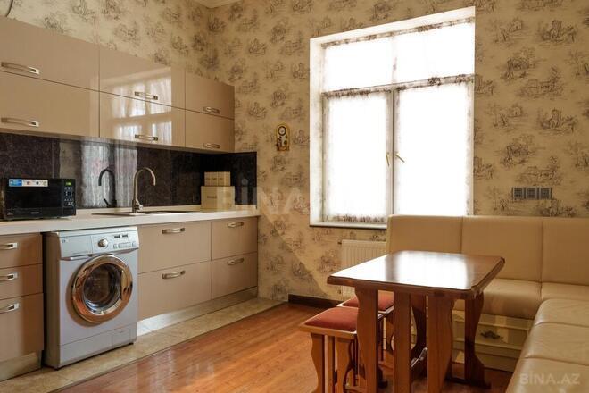8 otaqlı həyət evi/bağ evi - Görədil q. - 328 m² (19)