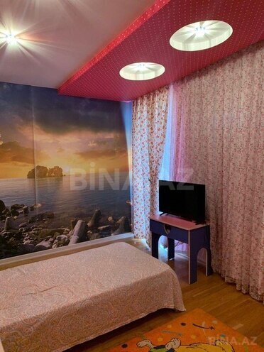 7 otaqlı həyət evi/bağ evi - Görədil q. - 280 m² (23)