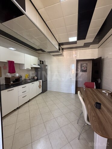 3 otaqlı yeni tikili - 8 Noyabr m. - 90 m² (17)