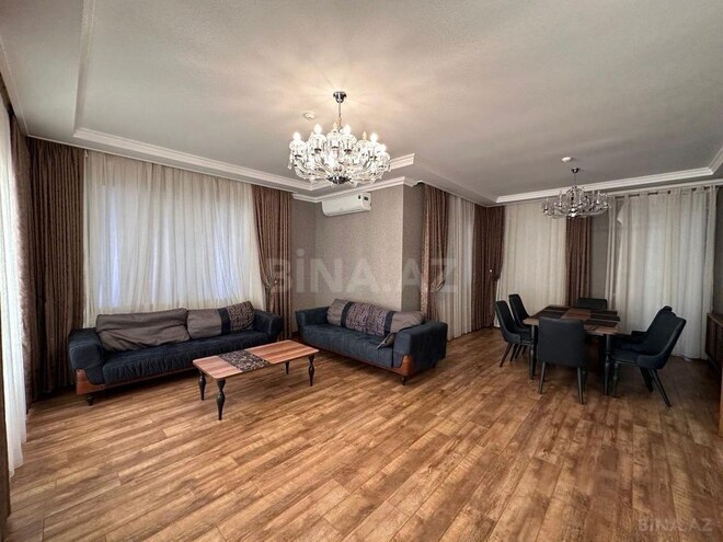 5 otaqlı həyət evi/bağ evi - Mərdəkan q. - 500 m² (19)
