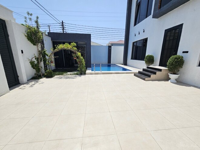 5 otaqlı həyət evi/bağ evi - Şüvəlan q. - 300 m² (5)