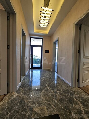 5 otaqlı həyət evi/bağ evi - Şüvəlan q. - 300 m² (19)