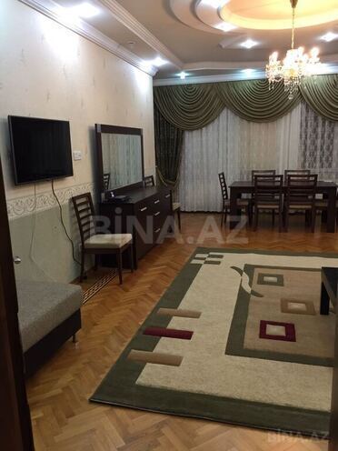 3 otaqlı yeni tikili - Şah İsmayıl Xətai m. - 147 m² (7)